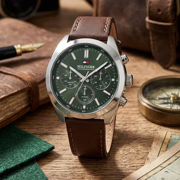 Ρολόι Ανδρικό Tommy Hilfiger Χρονογράφος με Πράσινο Καντράν 1710719