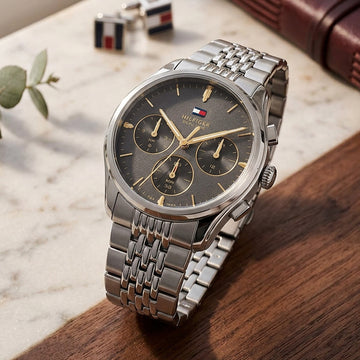 Ρολόι Ανδρικό Tommy Hilfiger Dual Time Ασημί με Γκρι Καντράν 1710812