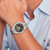 Ρολόι Ανδρικό Tommy Hilfiger Dual Time Ασημί με Γκρι Καντράν 1710812