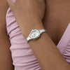 Ρολόι Γυναικείο Guess Mini Oval Ασημί με Ασημί Καντράν και Bangle Μπρασελέ GW0924L1